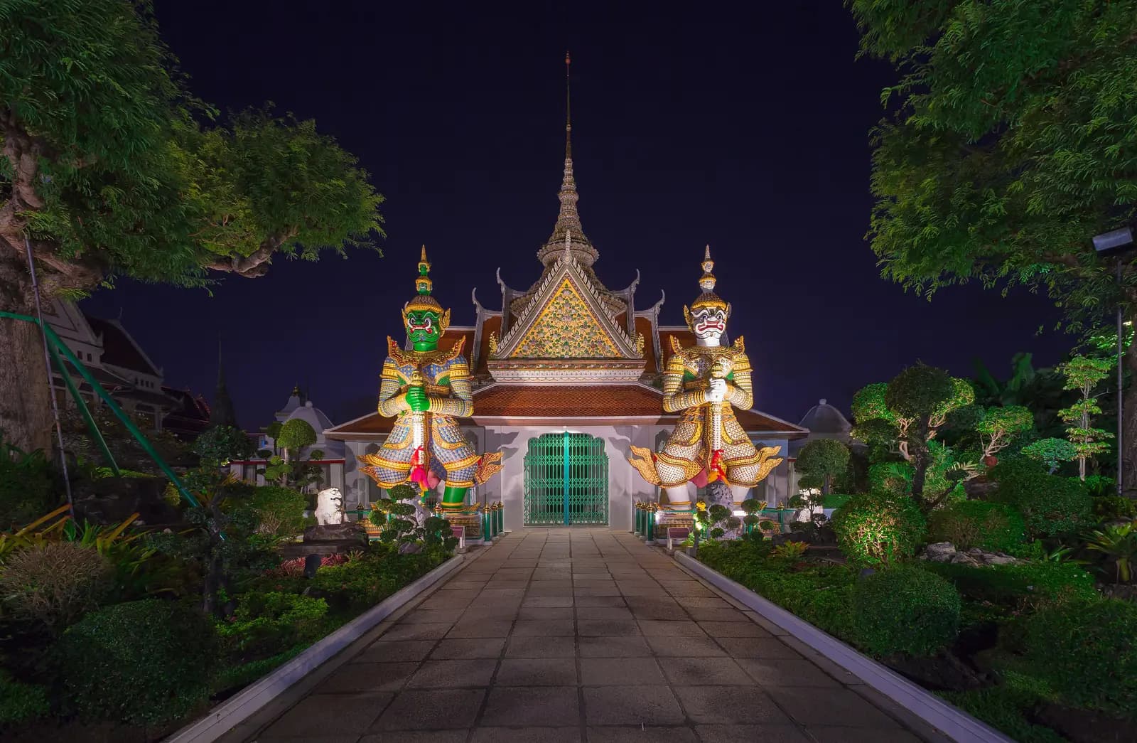 Wat Arun temple gate at night, Bangkok