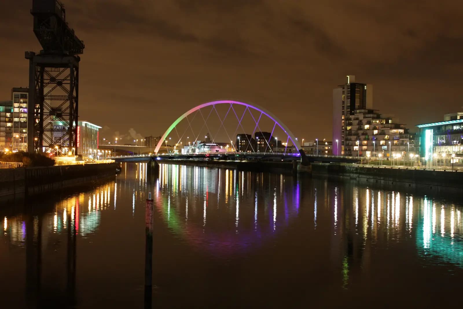 Glasgow skyline and the Clyde at night